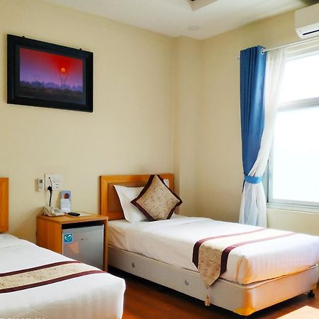 Kayah Land Hotel Loikaw Bagian luar foto