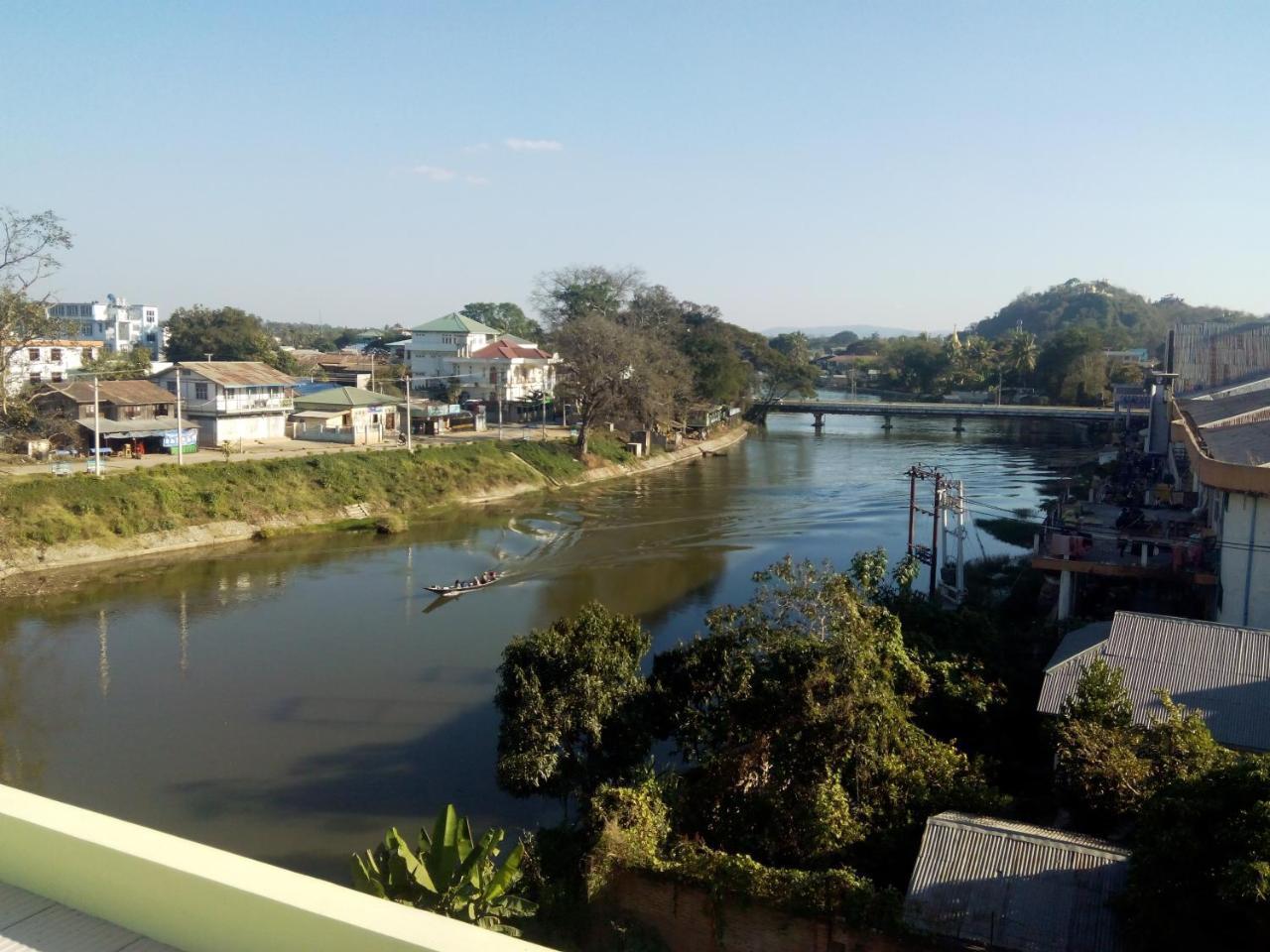 Kayah Land Hotel Loikaw Bagian luar foto