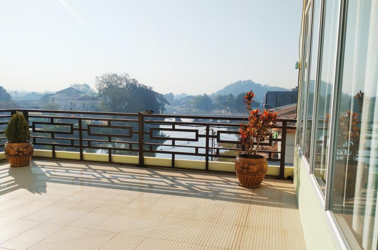 Kayah Land Hotel Loikaw Bagian luar foto